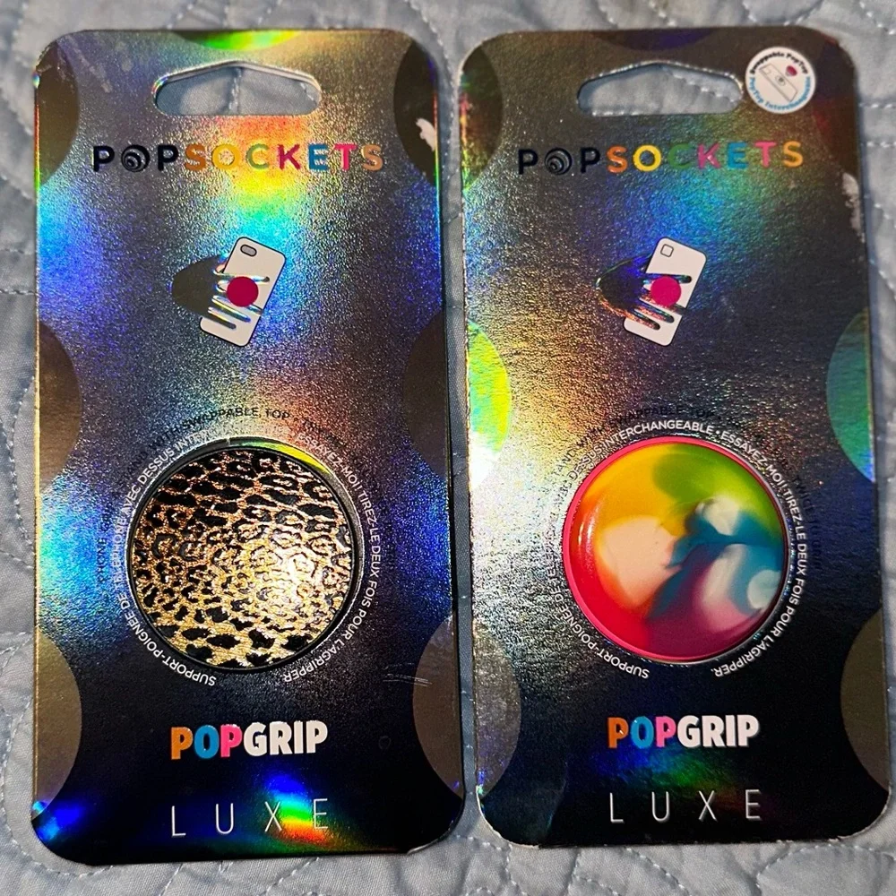 12 Brand New Popsockets. Each one is priced differently